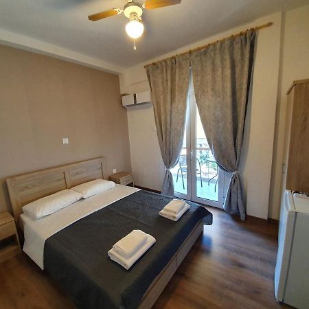 Athens Center Rooms ภายนอก รูปภาพ