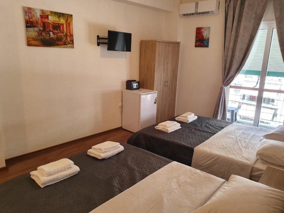 Athens Center Rooms ภายนอก รูปภาพ
