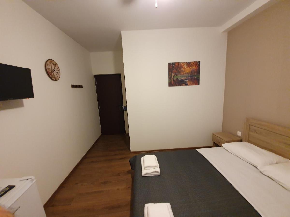 Athens Center Rooms ภายนอก รูปภาพ